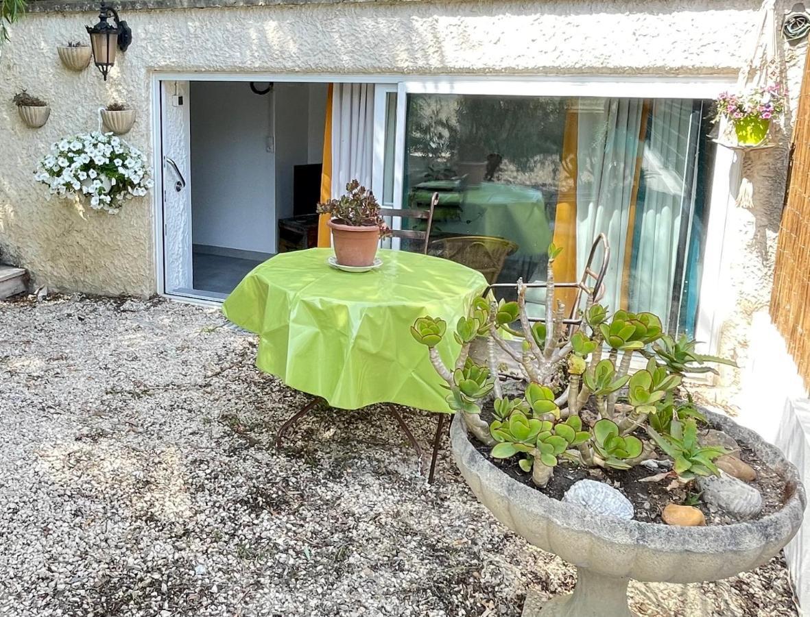 Apartamento Cocooning Pujaut Exterior foto